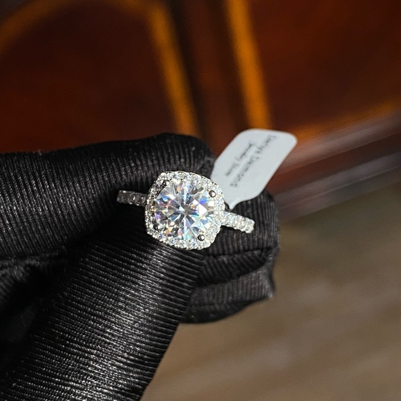 Moissanite Diamond rings set with certificate - Picture 11 of 17